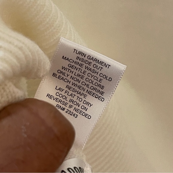 NY & CO | Cream Studded Snowflake Knit Sweater Sz M - Picture 5 of 6